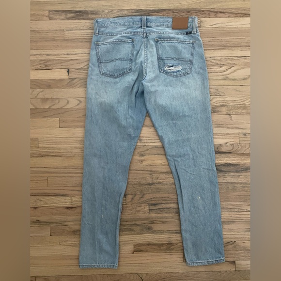 Lucky Brand Sienna Slim Boyfriend Distressed Jeans 2/26 - Picture 2 of 4